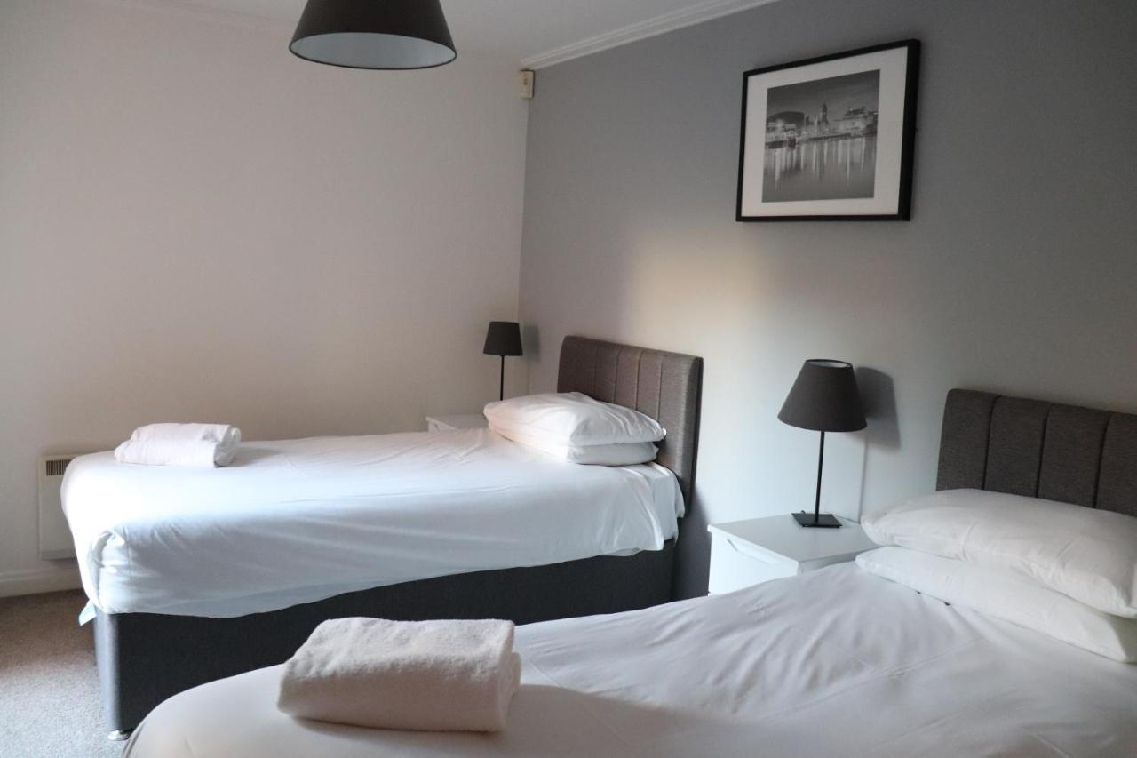 Century Wharf Apartments By Urban Space Cardiff Luaran gambar