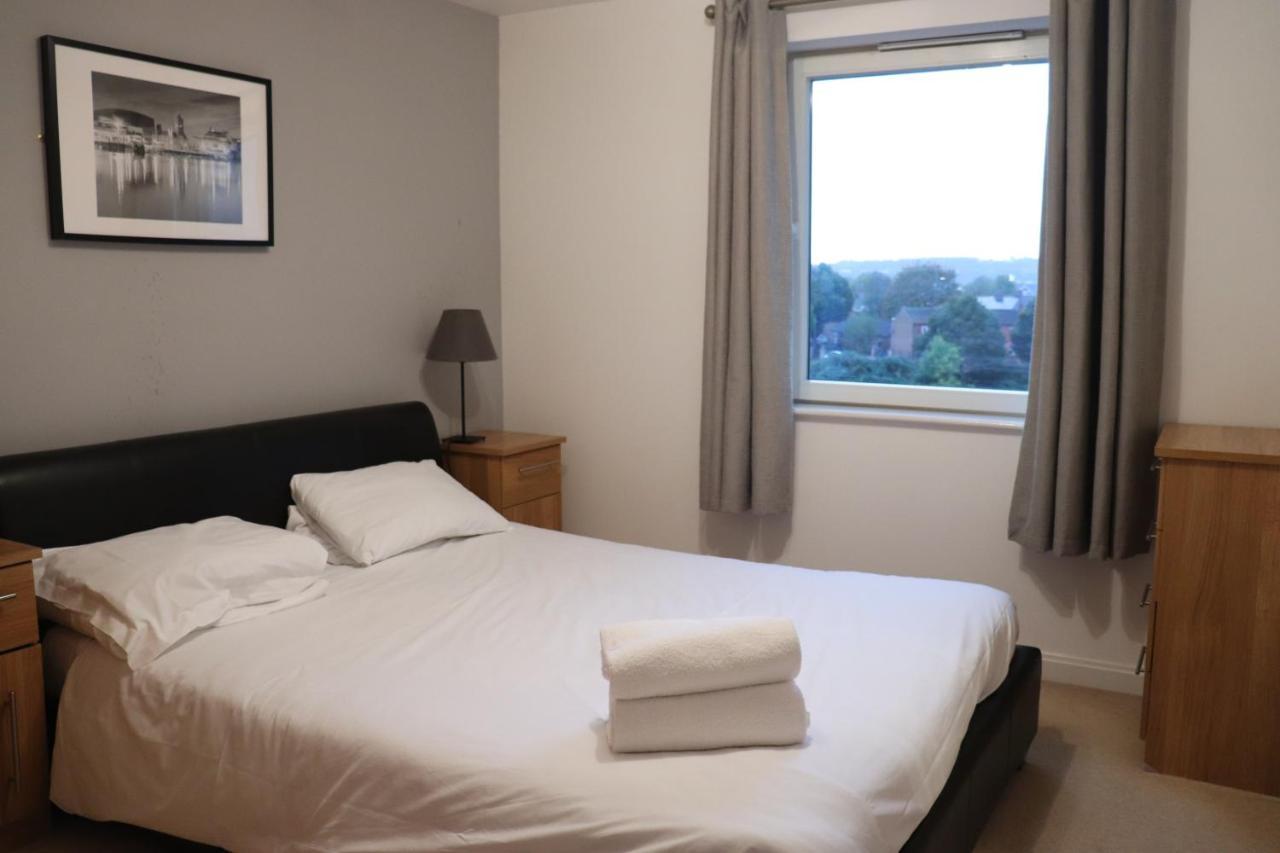 Century Wharf Apartments By Urban Space Cardiff Luaran gambar
