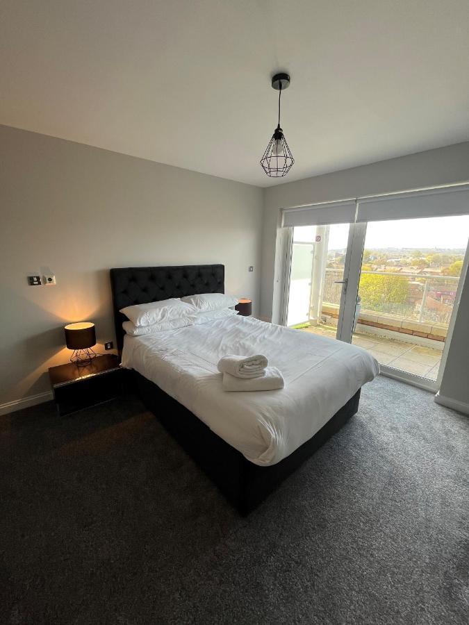Century Wharf Apartments By Urban Space Cardiff Luaran gambar