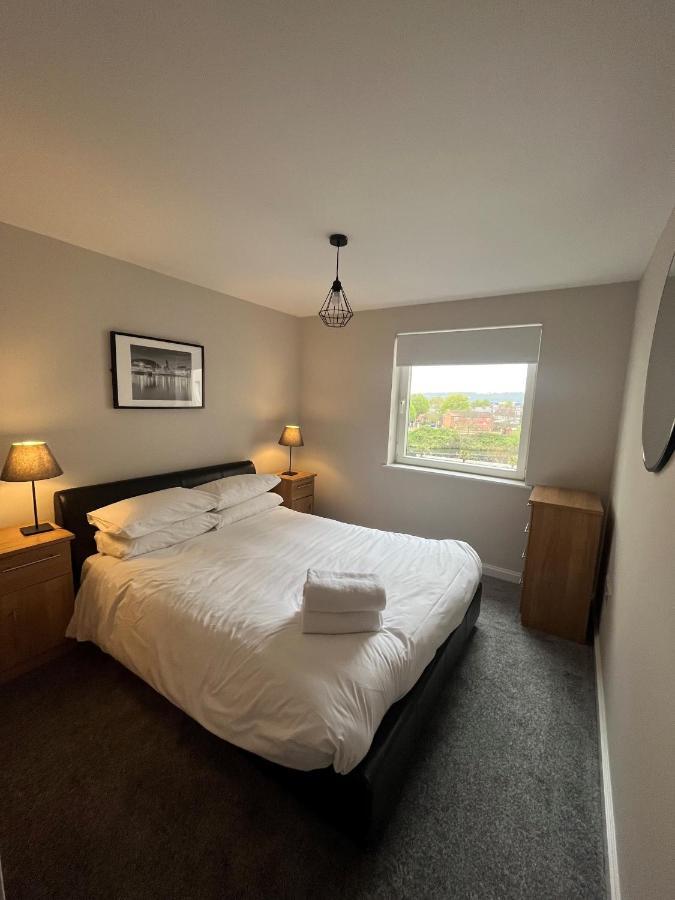 Century Wharf Apartments By Urban Space Cardiff Luaran gambar